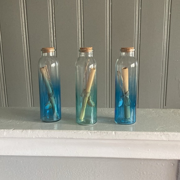 NWT Beautiful Blue & Green-Message In A Bottle Decorative Beach Glass Bottles 🐚 - Picture 15 of 17